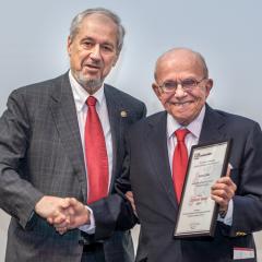 Dr. Silver receives the ELN Award